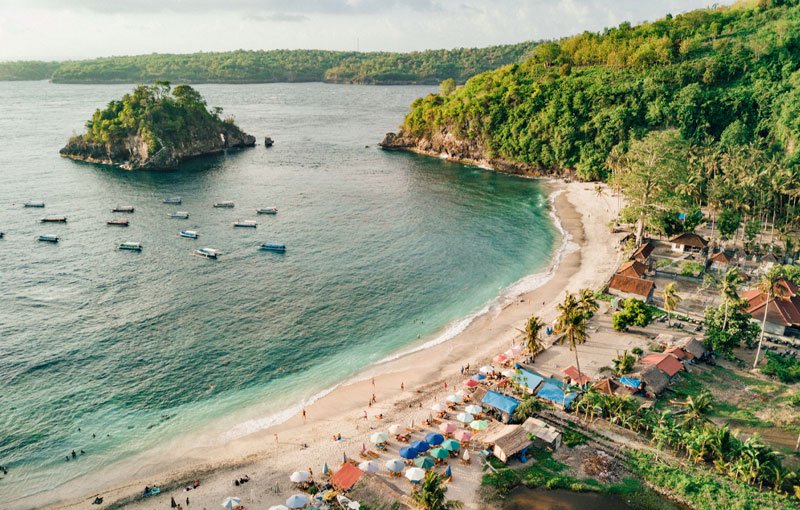 Crystal-Bay-Nusa-Penida